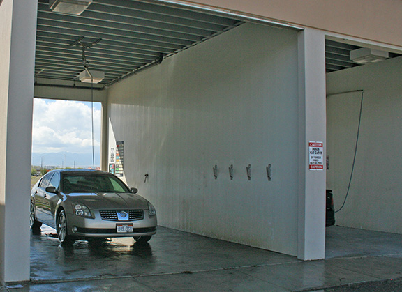 Car wash bay